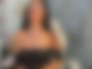 Coonie-Paige's Live Sex Cam Show