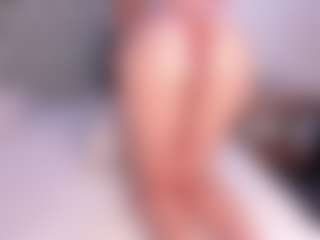 Coonie-Paige's Live Sex Cam Show