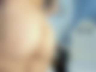 Coonie-Paige's Live Sex Cam Show
