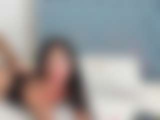 Coonie-Paige's Live Sex Cam Show