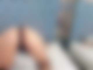Coonie-Paige's Live Sex Cam Show
