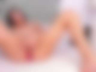 Live cam show with Coonie-Paige - Domination on chickslive.net
