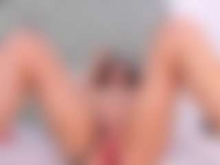 Live cam show with Coonie-Paige - Domination on Livezox