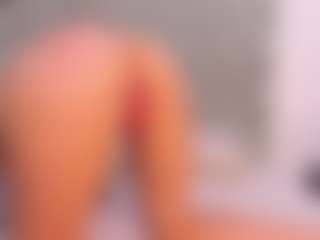 Live cam show with Coonie-Paige - Domination on Chatstar