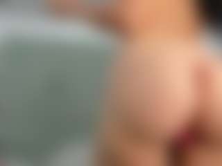 Coonie-Paige's Live Sex Cam Show