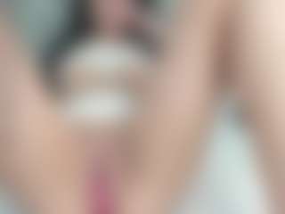 Coonie-Paige's Live Sex Cam Show