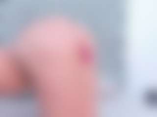 Live cam show with Coonie-Paige - Body Massage on CamSodaAdn