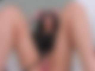 Coonie-Paige's Live Sex Cam Show