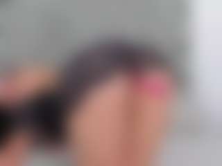 Coonie-Paige's Live Sex Cam Show