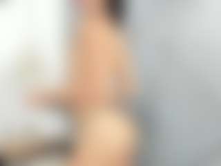 Live cam show with Coonie-Paige - Petite on Camsoda