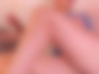 Live cam show with DinaCarter - Green Eyes on Pornisteam.com