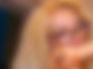 ElviraZoi's Live Sex Cam Show