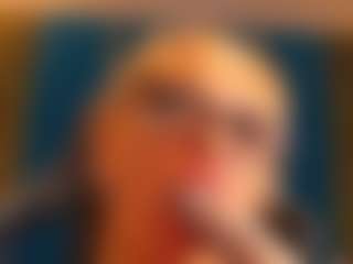 Live cam show with ElviraZoi - Ass To Mouth on StripNow