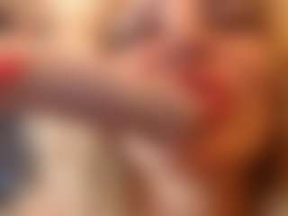 Live cam show with ElviraZoi - Mature on SpunkLive