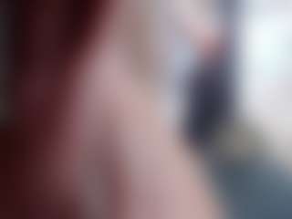Live cam show with ElviraZoi - Dildo Or Vibrator Granny on Dolls Live