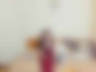 Live cam show with EsmeraldaLacourse - Brown Hair on liverealitysex.com