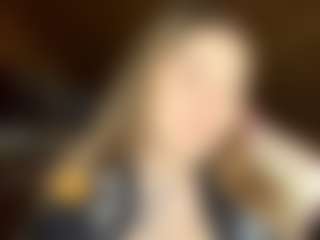 EuniceFerracioli's Live Sex Cam Show