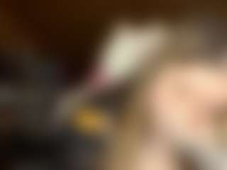EuniceFerracioli's Live Sex Cam Show