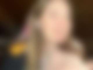 EuniceFerracioli's Live Sex Cam Show