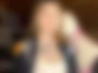 EuniceFerracioli's Live Sex Cam Show