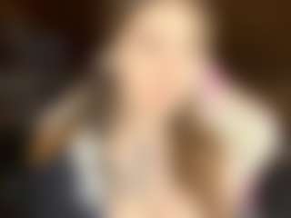 Live cam show with EuniceFerracioli - Mature on Milfs Live