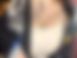 Live cam show with EuniceFerracioli - Young Adult on Streamer API