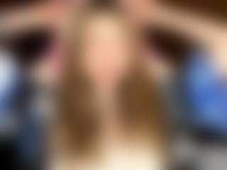 Live cam show with EuniceFerracioli - Middle Aged on SpankPalCams