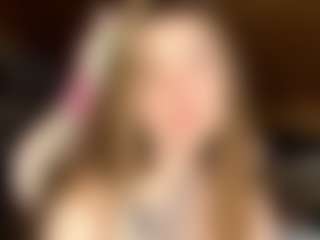 EuniceFerracioli's Live Sex Cam Show