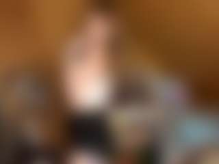 EuniceFerracioli's Live Sex Cam Show