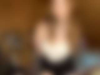 EuniceFerracioli's Live Sex Cam Show
