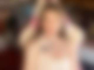 EuniceFerracioli's Live Sex Cam Show