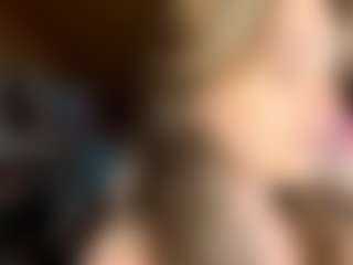 EuniceFerracioli's Live Sex Cam Show
