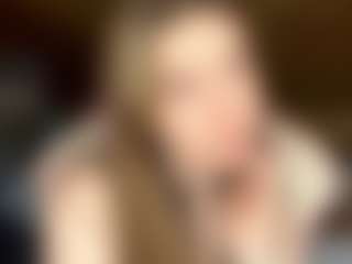 Live cam show with EuniceFerracioli - Toys on Uber Horny