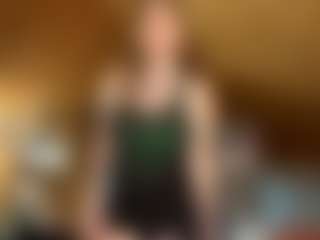 EuniceFerracioli's Live Sex Cam Show