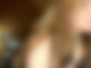 EuniceFerracioli's Live Sex Cam Show