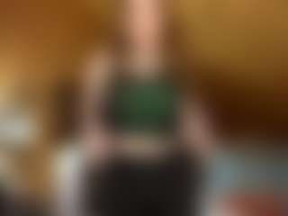 EuniceFerracioli's Live Sex Cam Show