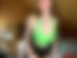 EuniceFerracioli's Live Sex Cam Show