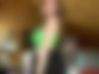 EuniceFerracioli's Live Sex Cam Show