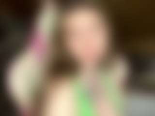 EuniceFerracioli's Live Sex Cam Show