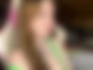 Live cam show with EuniceFerracioli - MILF on Camiplay Live