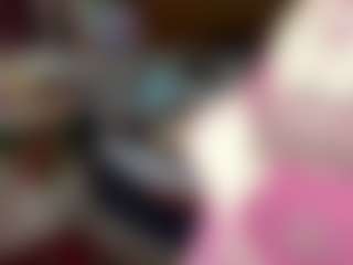Live cam show with EuniceFerracioli - Skinny MILF on boobsie.com