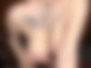 Live cam show with Emma - Blonde Hair Big Tits on x69.live