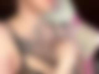 Live cam show with Emma - Fetish MILF on liverealitysex.com