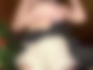 Live cam show with Emma - Lush Blonde Hair on https://playwithruby.com