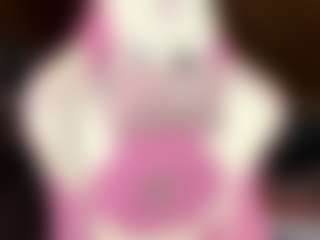 Live cam show with Emma - Squirt on CamClone
