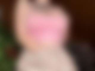 Live cam show with Emma - Big Tits Small Tits on Camsoda