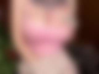 Live cam show with Emma - Amateur on Camsoda
