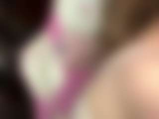 Live cam show with Emma - Blonde Hair Petite on Camsoda