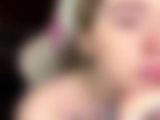 Emma's Live Sex Cam Show