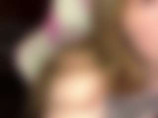Emma's Live Sex Cam Show